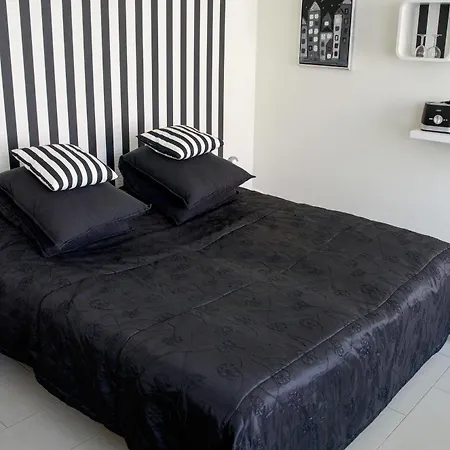 Coco Aps Bed & Breakfast