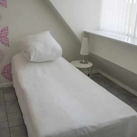 לינה וארוחת בוקר Coco Aps 3*