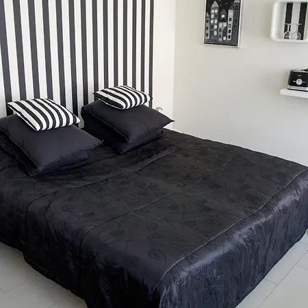 Coco Aps לינה וארוחת בוקר 3*