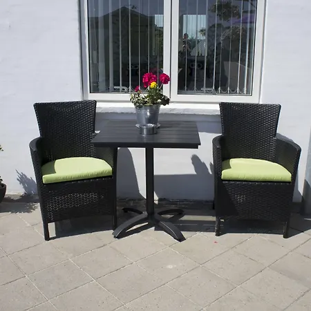 Coco Aps לינה וארוחת בוקר 3*