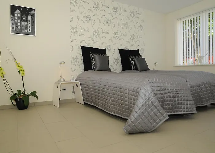 Coco Aps Nocleg ze śniadaniem 3*